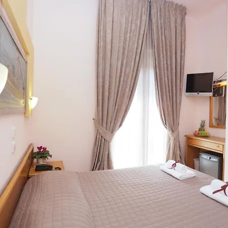 Aegeon Hotell 3*