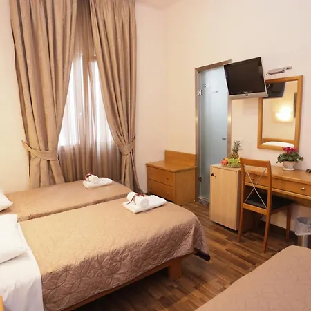 ホテル Aegeon テッサロニキ