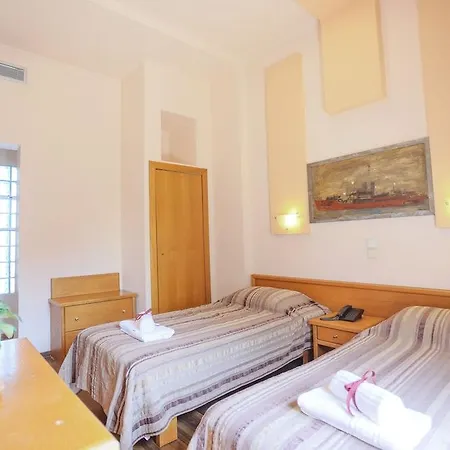 Otel Aegeon 3*
